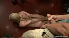 Afspelen Lezdom Domination: Gebonden blondine ondergaat anale vernedering in het openbaar met kinky prinses Donna en Alice Frost