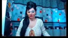 Oynat Tüm Deliklerde Esmer Bir Baga Sik Ve Kauçuk İle Rumen Olgun Porno
