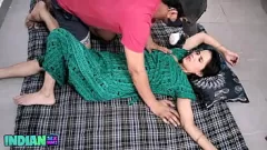 تشغيل منتديات الإباحية: شابنام خان بابا والزوجة الساخنة في العمل المتشددين المكثف